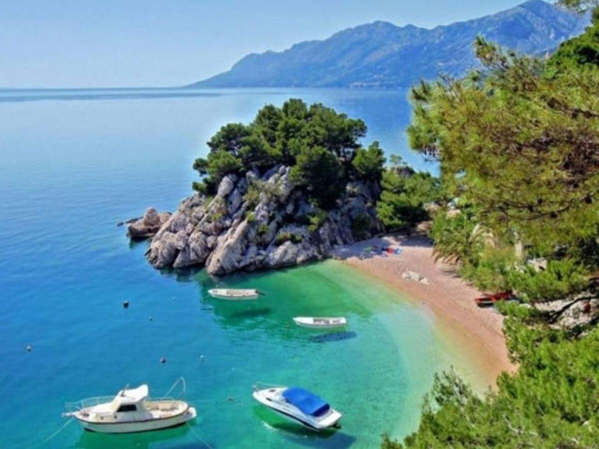 Dvori Stipanovi With Heated Pool And Jacuzzi Villa Donje Rascane Bagian luar foto